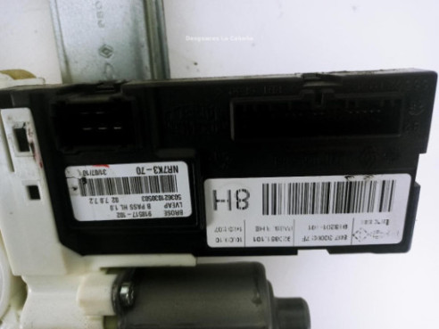 807300027F ELEVALUNAS PUERTA LAT DEL DER RENAULT LATITUDE (L70_)|Desguaces La Cabaña