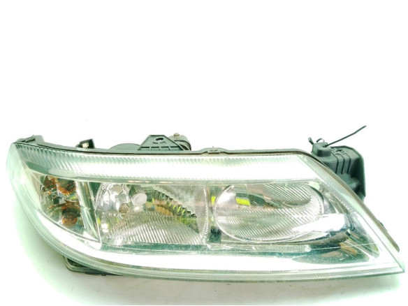 7701048931, 8200002847 FARO DERECHO RENAULT LAGUNA II (BG0/1_)|Desguaces La Cabaña