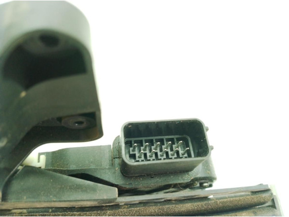 8V4AS26412EA CERRADURA PUERTA LAT TRA DER FORD KUGA I|Desguaces La Cabaña