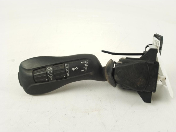 81255090207 MANDO LIMPIAPARABRISAS MAN TGX II|Desguaces La Cabaña