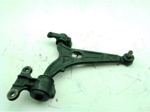 0052 BRAZO SUSPENSION DEL DER INF CITROEN JUMPY Furgón|Desguaces La Cabaña