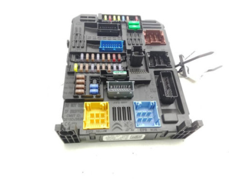 CAJA FUSIBLES INTERIOR (BSI)|Desguaces La Cabaña 2