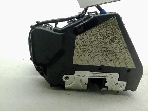 A2197300635 CERRADURA PUERTA LAT TRA DER MERCEDES BENZ CLS (C219)|Desguaces La Cabaña