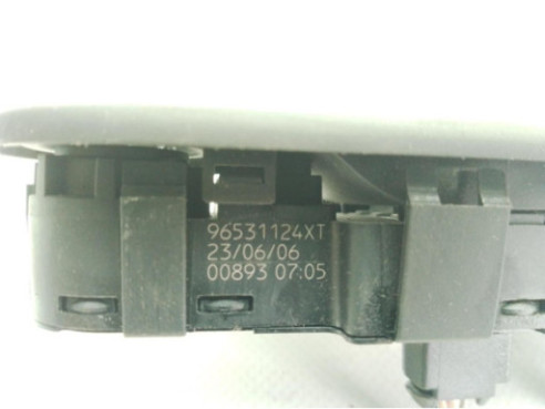 96531124XT MANDO ELEVALUNAS PUERTA LAT DEL IZQ PEUGEOT 307 SW (3H)|Desguaces La Cabaña