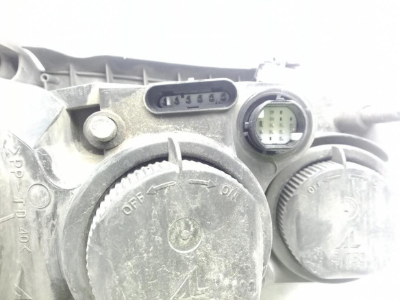  60683988 FARO IZQUIERDO ALFA ROMEO 159 Sportwagon (939_)|Desguaces La Cabaña
