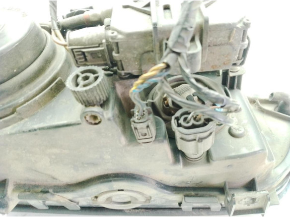   FARO DERECHO BMW 5 (E39)|Desguaces La Cabaña