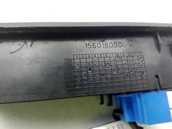  MANDO ELEVALUNAS PUERTA LAT DEL DER RENAULT SCENIC II (JM0/1_)|Desguaces La Cabaña