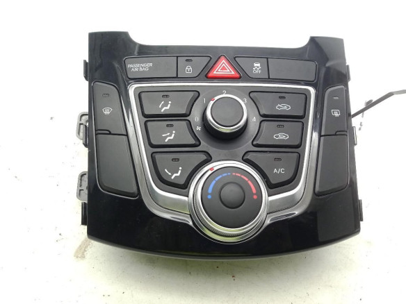  97250A6040GU MANDO CLIMA HYUNDAI i30 (GD)|Desguaces La Cabaña