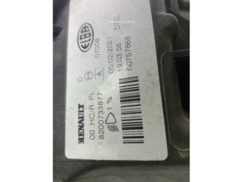  8200733877 FARO DERECHO DACIA SANDERO|Desguaces La Cabaña