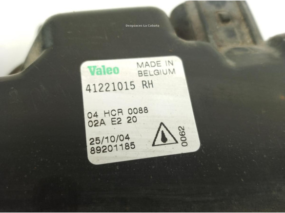 41221015 FARO DERECHO IVECO Stralis|Desguaces La Cabaña