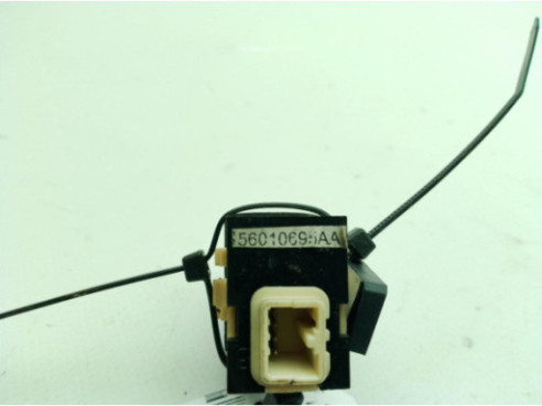 56010695AA MANDO ELEVALUNAS PUERTA LAT DEL IZQ JEEP CHEROKEE (KJ)|Desguaces La Cabaña