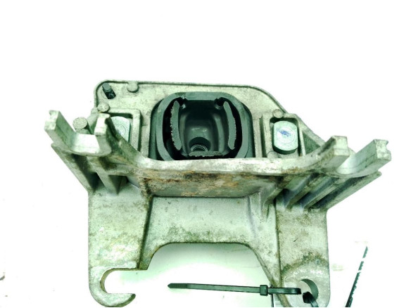   SOPORTE MOTOR IZQ RENAULT TRAFIC III Furgón (FG_)|Desguaces La Cabaña
