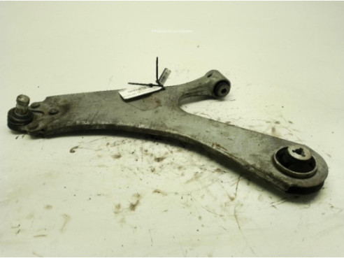 9831682580 BRAZO SUSPENSION DEL IZQ INF PEUGEOT 2008 II|Desguaces La Cabaña