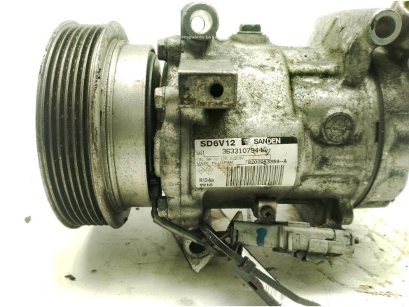 8200953359 COMPRESOR AA NISSAN NV200 / EVALIA Autobús|Desguaces La Cabaña