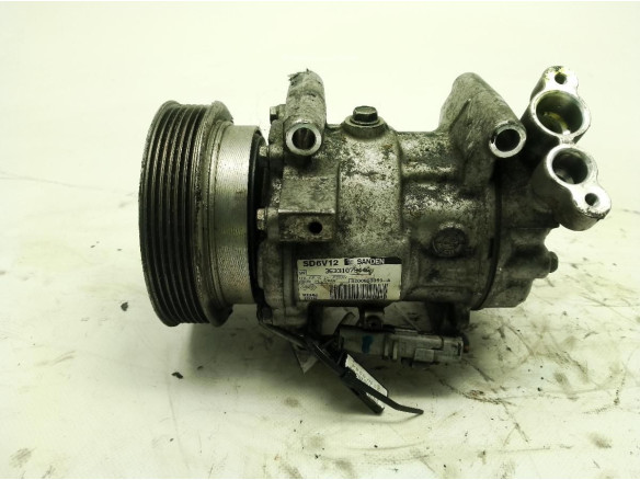 8200953359 COMPRESOR AA NISSAN NV200 / EVALIA Autobús|Desguaces La Cabaña