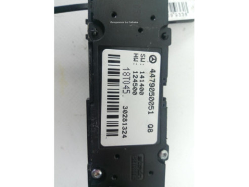 4479050051 INTERRUPTOR WARNING MERCEDES BENZ VITO Furgón (W447) |Desguaces La Cabaña