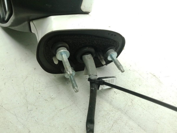 8790905390A0 ESPEJO IZQ TOYOTA AVENSIS Sedán (_T27_)|Desguaces La Cabaña