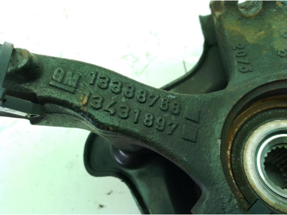 13388768 MANGUETA DEL DER OPEL CORSA E (X15)|Desguaces La Cabaña