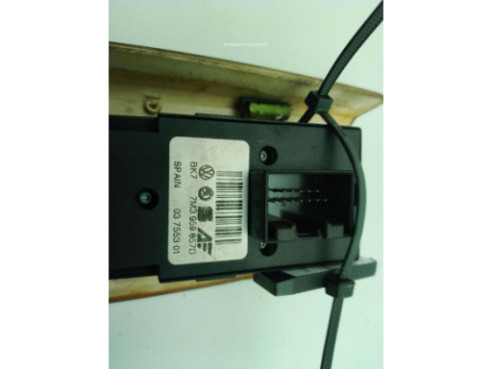 7M3359857D MANDO ELEVALUNAS PUERTA LAT DEL IZQ VW SHARAN (7M8, 7M9, 7M6)|Desguaces La Cabaña