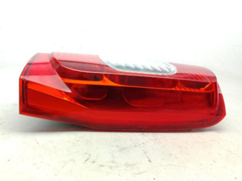 PILOTO TRASERO DERECHO|Desguaces La Cabaña 2