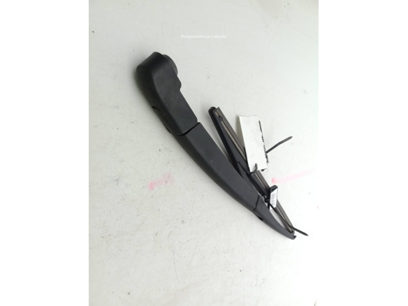 0000052078899 BRAZO LIMPIAPARABRISAS TRA PORTÓN FIAT 500X (334_)|Desguaces La Cabaña