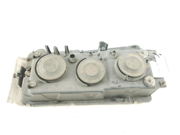 5010623620 FARO IZQUIERDO RENAULT Magnum|Desguaces La Cabaña