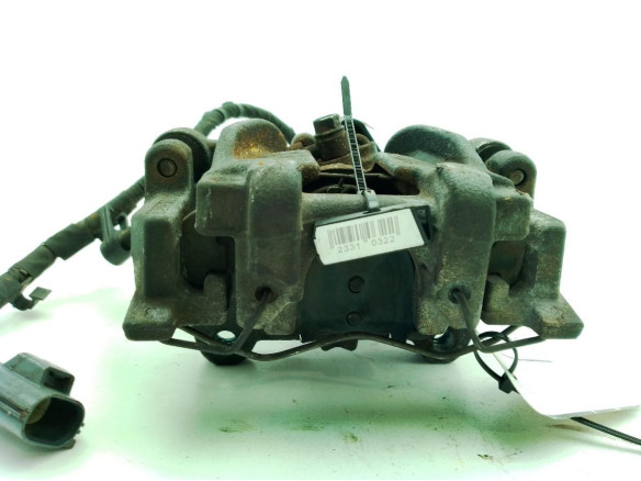 2439124 PINZA TRA IZQ FORD MONDEO V Fastback|Desguaces La Cabaña
