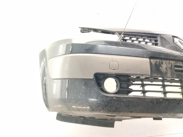   PARAGOLPES DEL RENAULT MEGANE II Sedán (LM0/1_)|Desguaces La Cabaña