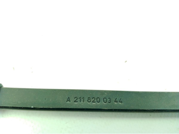 A2118200344 BRAZO LIMPIAPARABRISAS DEL IZQ MERCEDES BENZ CLS (C219)|Desguaces La Cabaña