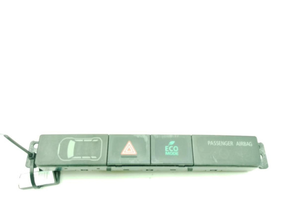 8002B409 INTERRUPTOR WARNING MITSUBISHI OUTLANDER III (GG_W, GF_W, ZJ)|Desguaces La Cabaña