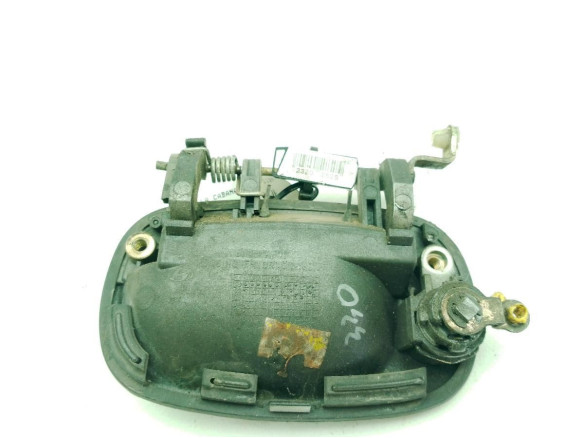 826624A800 MANILLA PUERTA LAT DEL DER EXT HYUNDAI H-1 Furgón|Desguaces La Cabaña