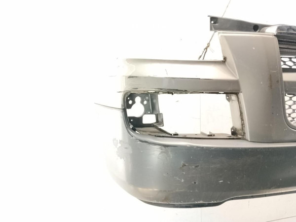   PARAGOLPES DEL HYUNDAI H-1 Furgón|Desguaces La Cabaña