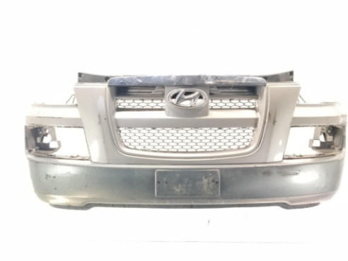   PARAGOLPES DEL HYUNDAI H-1 Furgón|Desguaces La Cabaña