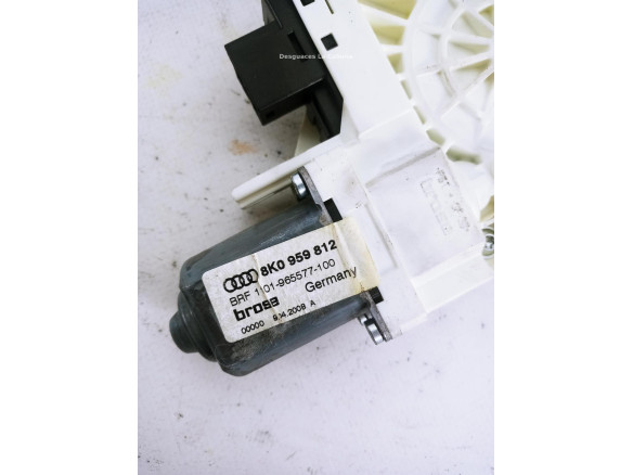 8K0959812 ELEVALUNAS PUERTA LAT TRA DER AUDI A4 Avant (8K5, B8) |Desguaces La Cabaña