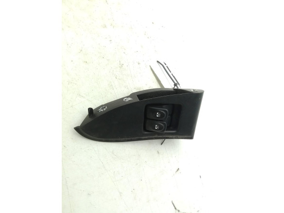   MANDO ELEVALUNAS PUERTA LAT DEL IZQ RENAULT KANGOO (KC0/1_)|Desguaces La Cabaña