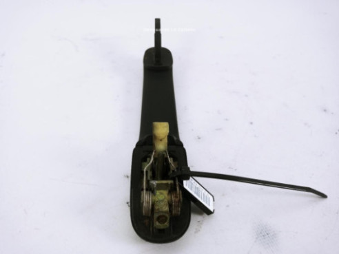 MANILLA PUERTA LATERAL TRASERA IZQUIERDA EXTERIOR|Desguaces La Cabaña 2