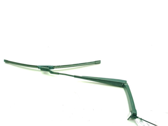 3C8955409B BRAZO LIMPIAPARABRISAS DEL IZQ VW CC (358)|Desguaces La Cabaña
