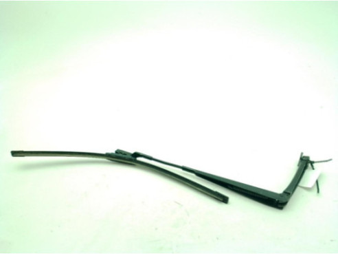 3C8955409B BRAZO LIMPIAPARABRISAS DEL IZQ VW CC (358)|Desguaces La Cabaña