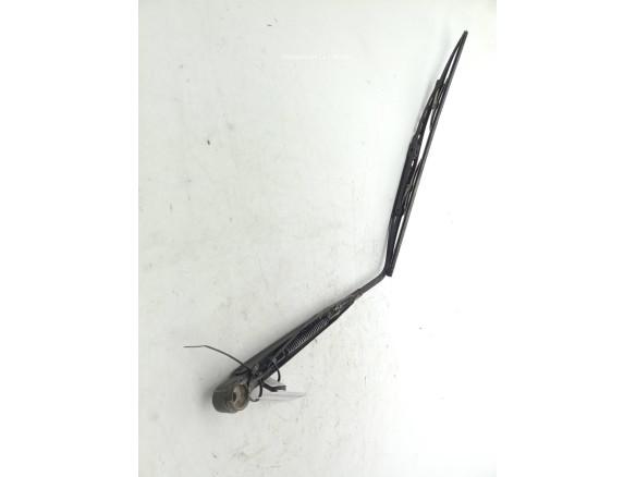   BRAZO LIMPIAPARABRISAS TRA PORTÓN MITSUBISHI MONTERO III Canvas Top (V6_W, V7_W)|Desguaces La Cabaña