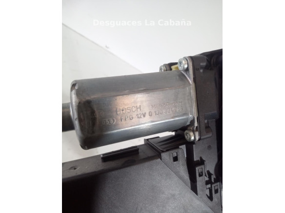 ELEVALUNAS PUERTA LAT TRA DER SEAT EXEO (3R2) |Desguaces La Cabaña