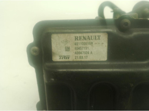 0390243508 MOTOR LIMPIAPARABRISAS DEL RENAULT TRAFIC III Furgón (FG_) |Desguaces La Cabaña 2