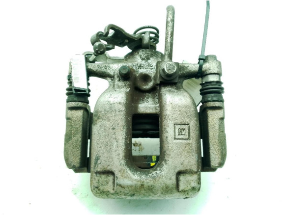 13528005 PINZA TRA IZQ OPEL ASTRA K Sports Tourer (B16)|Desguaces La Cabaña