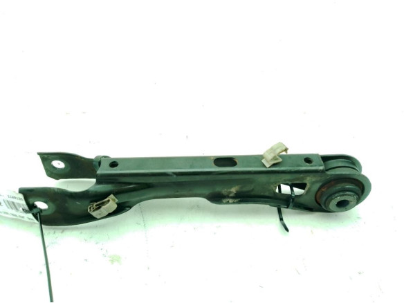 6782168 BRAZO SUSPENSION TRA DER SUP BMW X1 (E84)|Desguaces La Cabaña