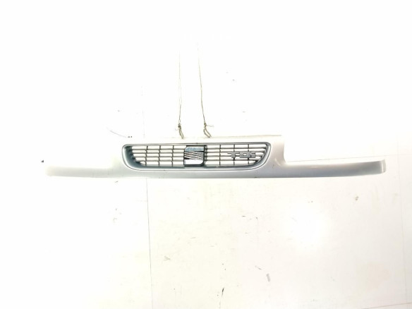   REJILLA / CALANDRA SEAT TOLEDO I (1L)|Desguaces La Cabaña