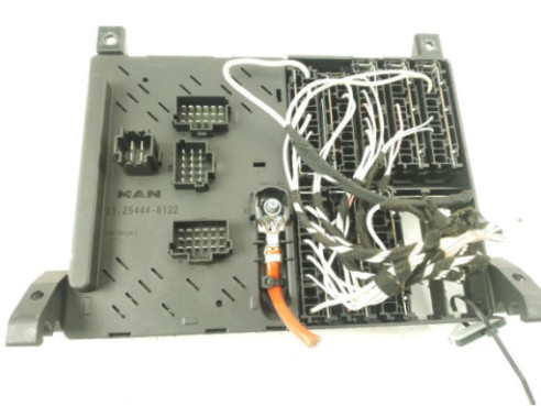 CAJA FUSIBLES INTERIOR (BSI)|Desguaces La Cabaña 2