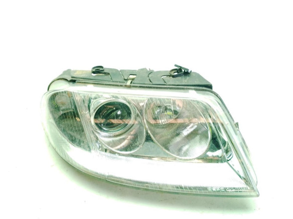   FARO DERECHO VW PASSAT (3B3)|Desguaces La Cabaña