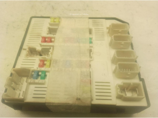 CAJA FUSIBLES INTERIOR (BSI)|Desguaces La Cabaña