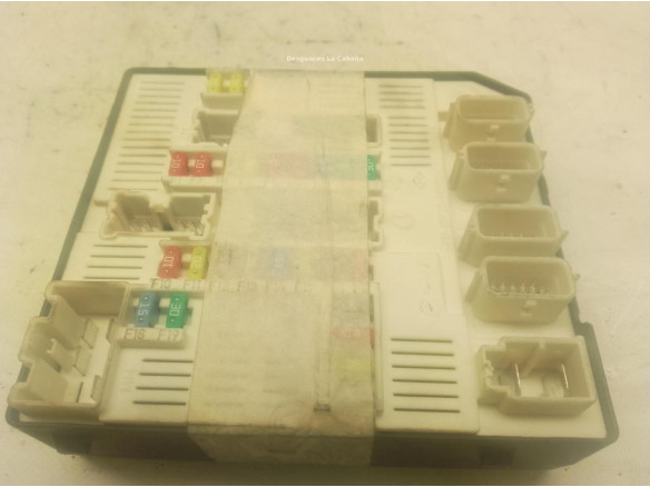 284B60168R, CAJA FUSIBLES INTERIOR (BSI) RENAULT MEGANE III Fastback (BZ0_)|Desguaces La Cabaña