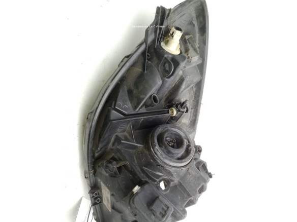  89900736 FARO DERECHO TOYOTA YARIS (_P9_)|Desguaces La Cabaña