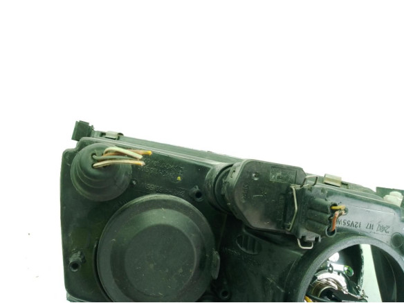   FARO IZQUIERDO VW PASSAT Variant (3B5)|Desguaces La Cabaña